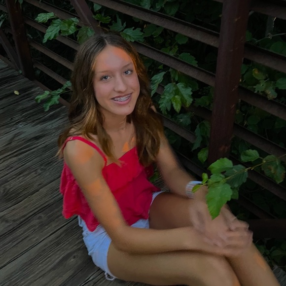 Meet your Posher, Reese - Picture 1 of 1